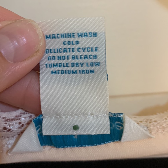 Sundance Delicate Lace V Neck Elan Tank Sz M Petite - Picture 6 of 13